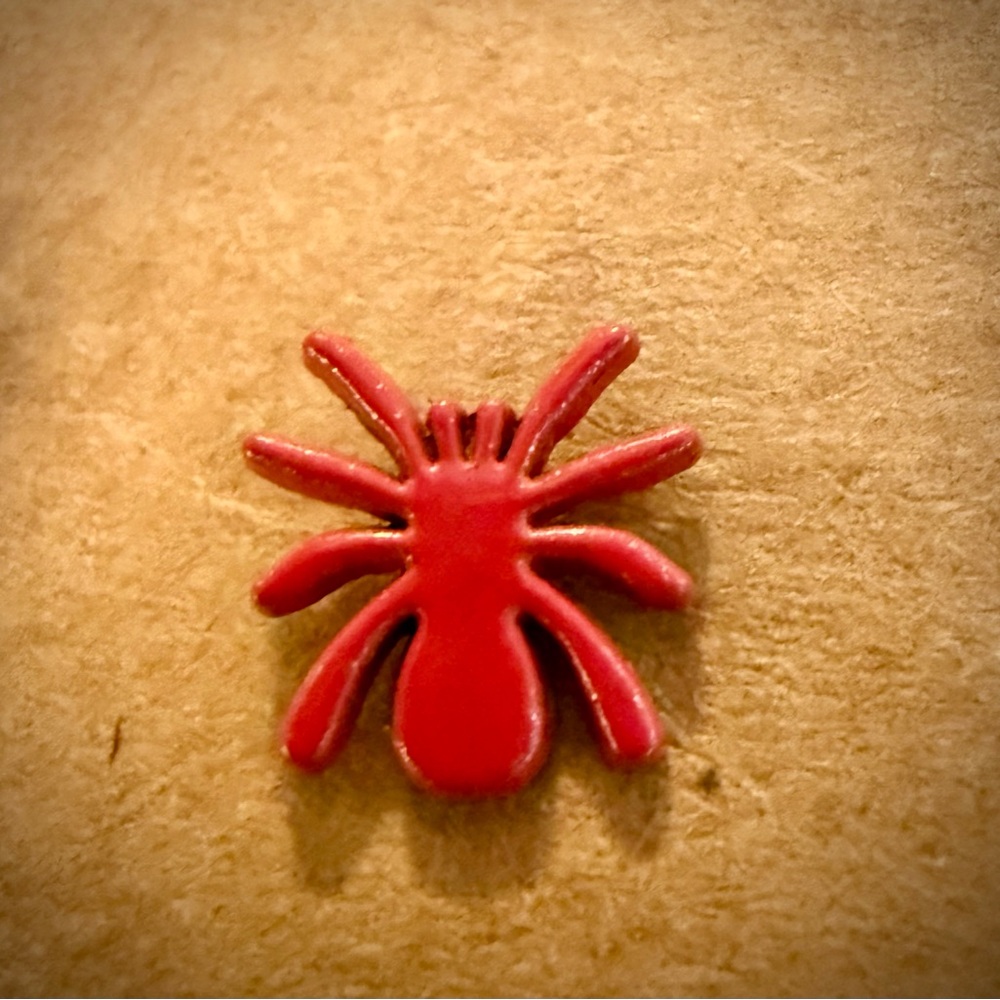 Cute Red Spider Stud Earrings for Women - Picture 4 of 7